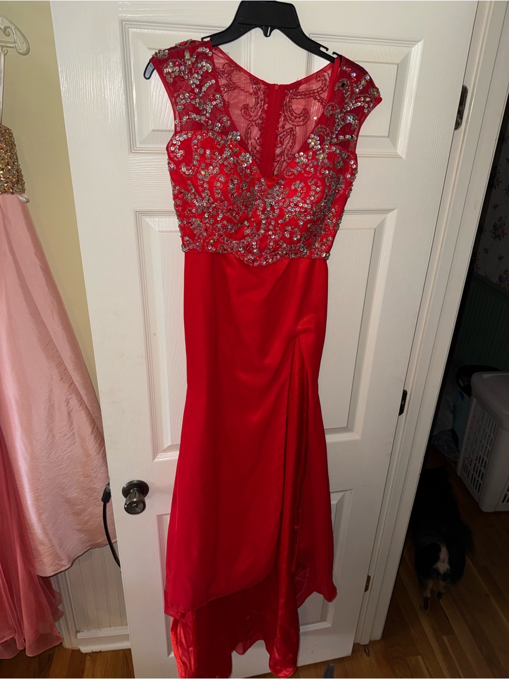 Red Embellished Evening Dress - Elegant Beaded Bodice Mermaid Fitted Skirt